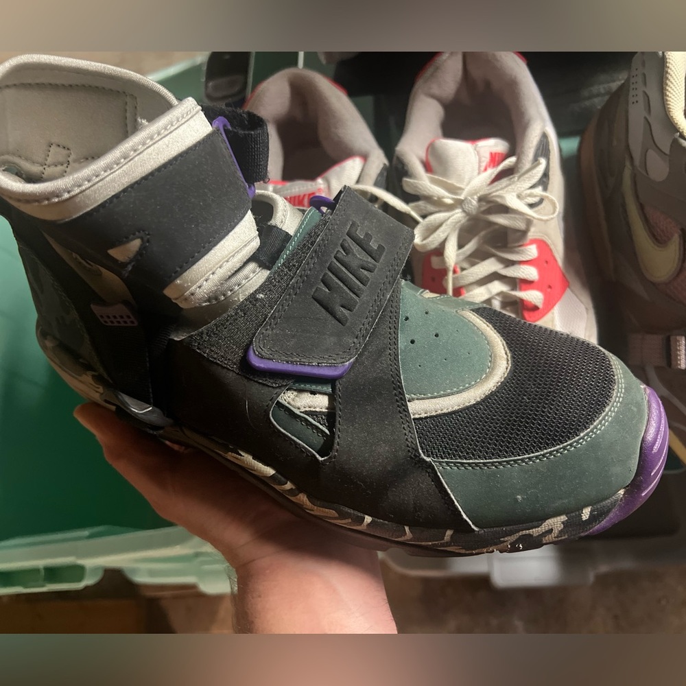 Super rare 2009 NIKE AIR CARNIVORE sz 12